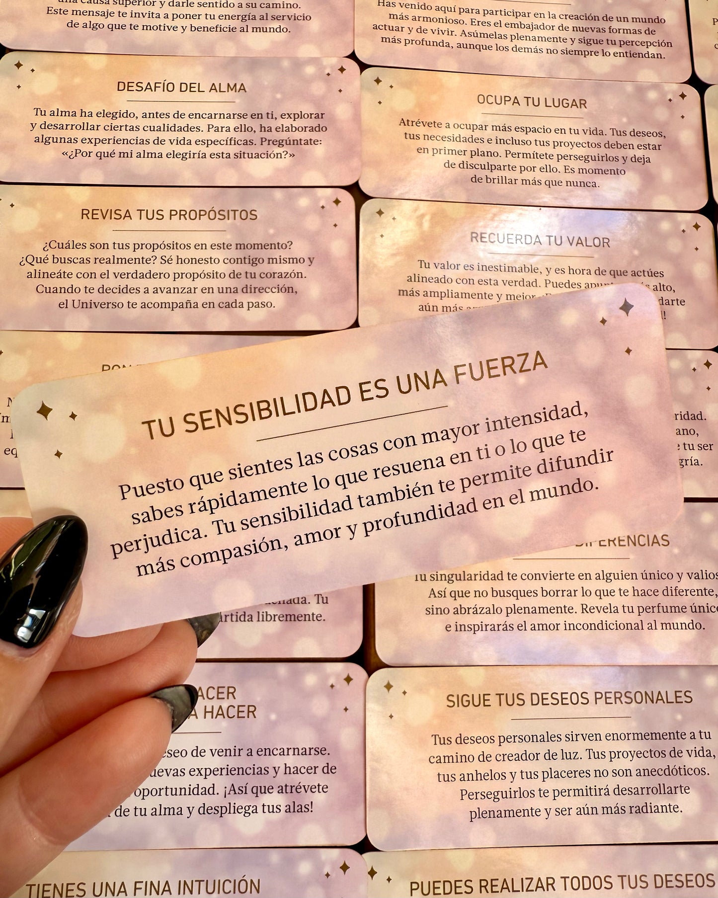 El pequeño Oráculo de los Creadores de Luz.