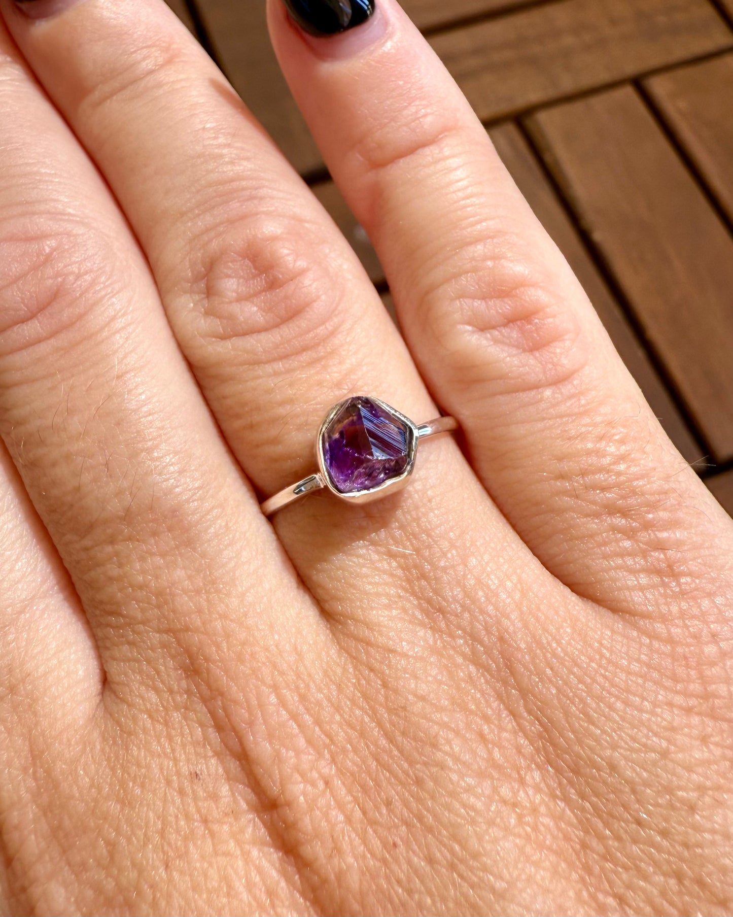 Anillos de Plata con Minerales en Bruto | Fuerza, belleza y energía natural.