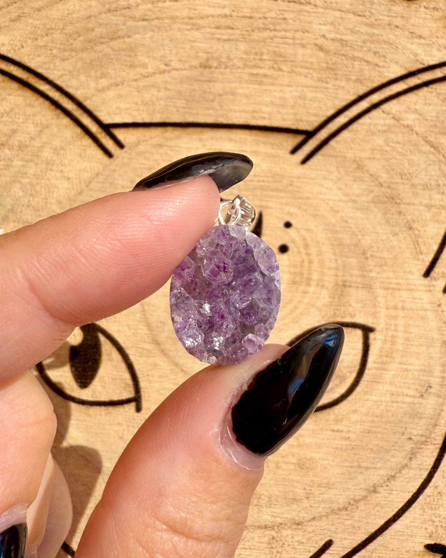Colgantes de Drusa de Amatista | Magia, brillo y protección espiritual.