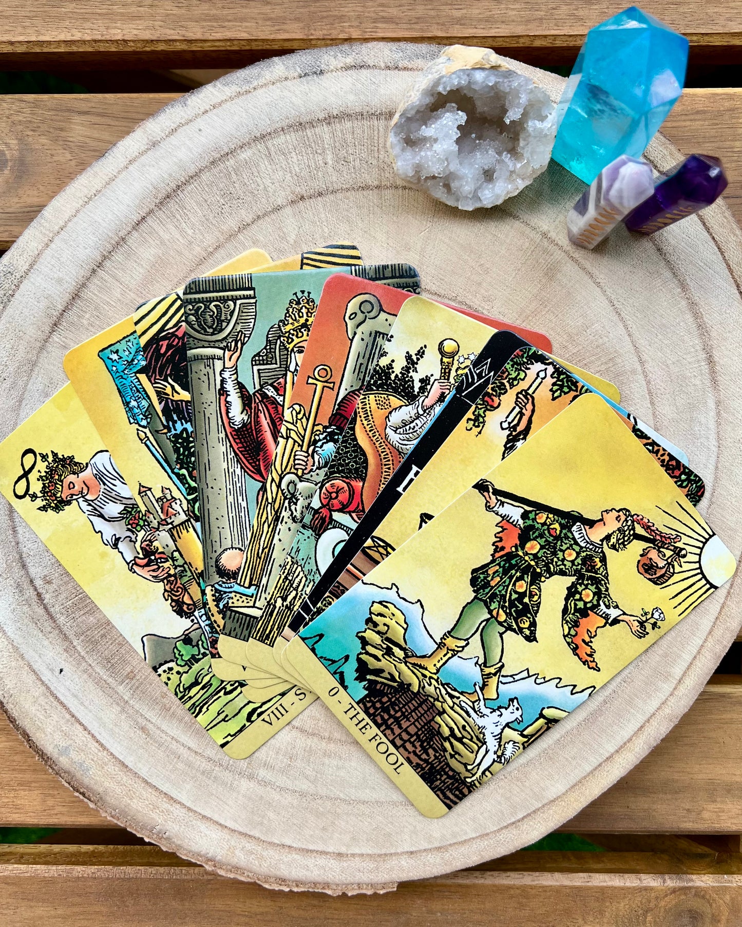 Radiant Wise Spirit Tarot | Lo Scarabeo