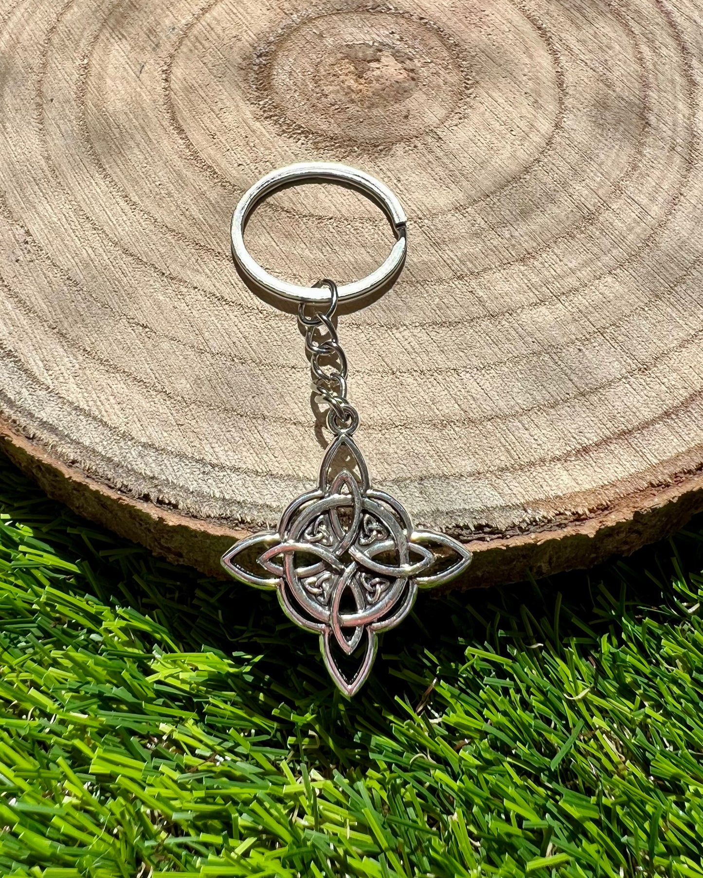 Llavero Nudo de Bruja