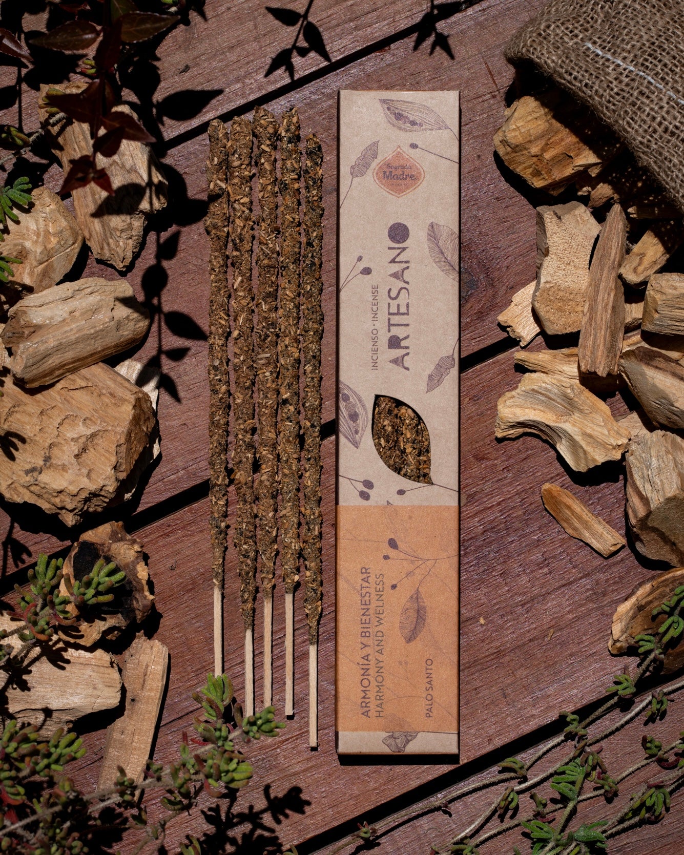 Sagrada Madre Artesano Palo Santo | Armonía y Bienestar