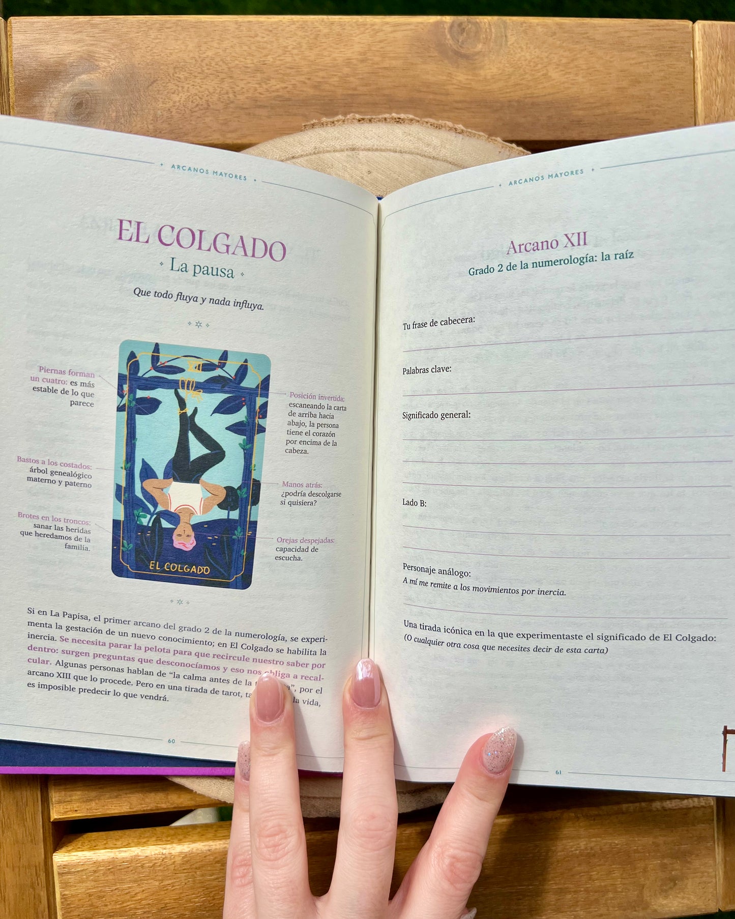 Bitácora de Tarot | Un registro creativo de tu vínculo con la baraja.