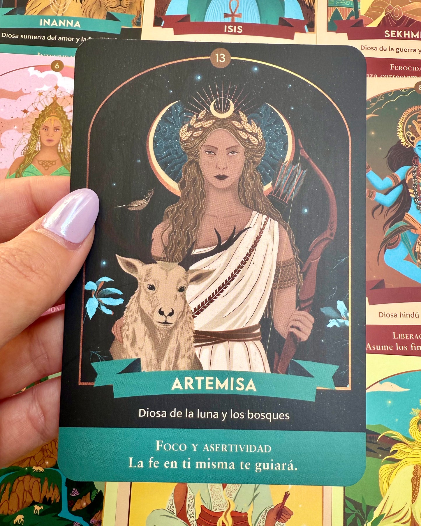 Oráculo Diosas Mitológicas | Mensajes y Amuletos.