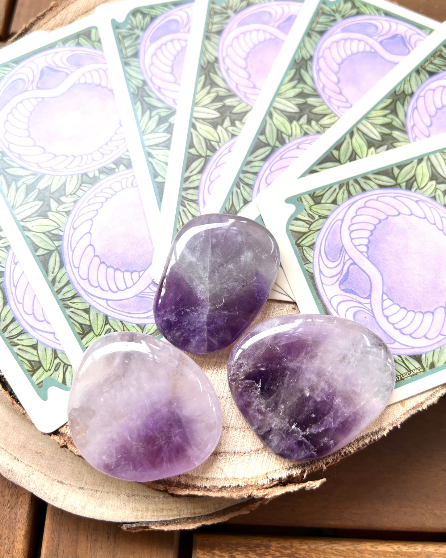 Rodado plano Amatista Extra | Sabiduría y Protección Espiritual.