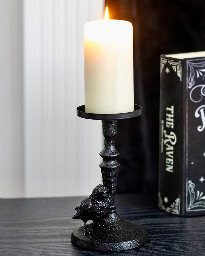 Candelabro Místico del Cuervo | Guardián de la Llama Sagrada.