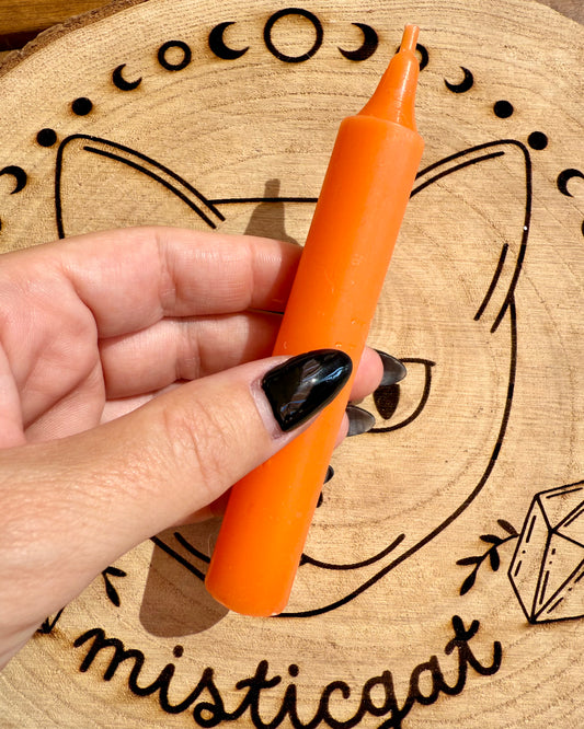 Vela de Color Naranja | Creatividad y Alegría.