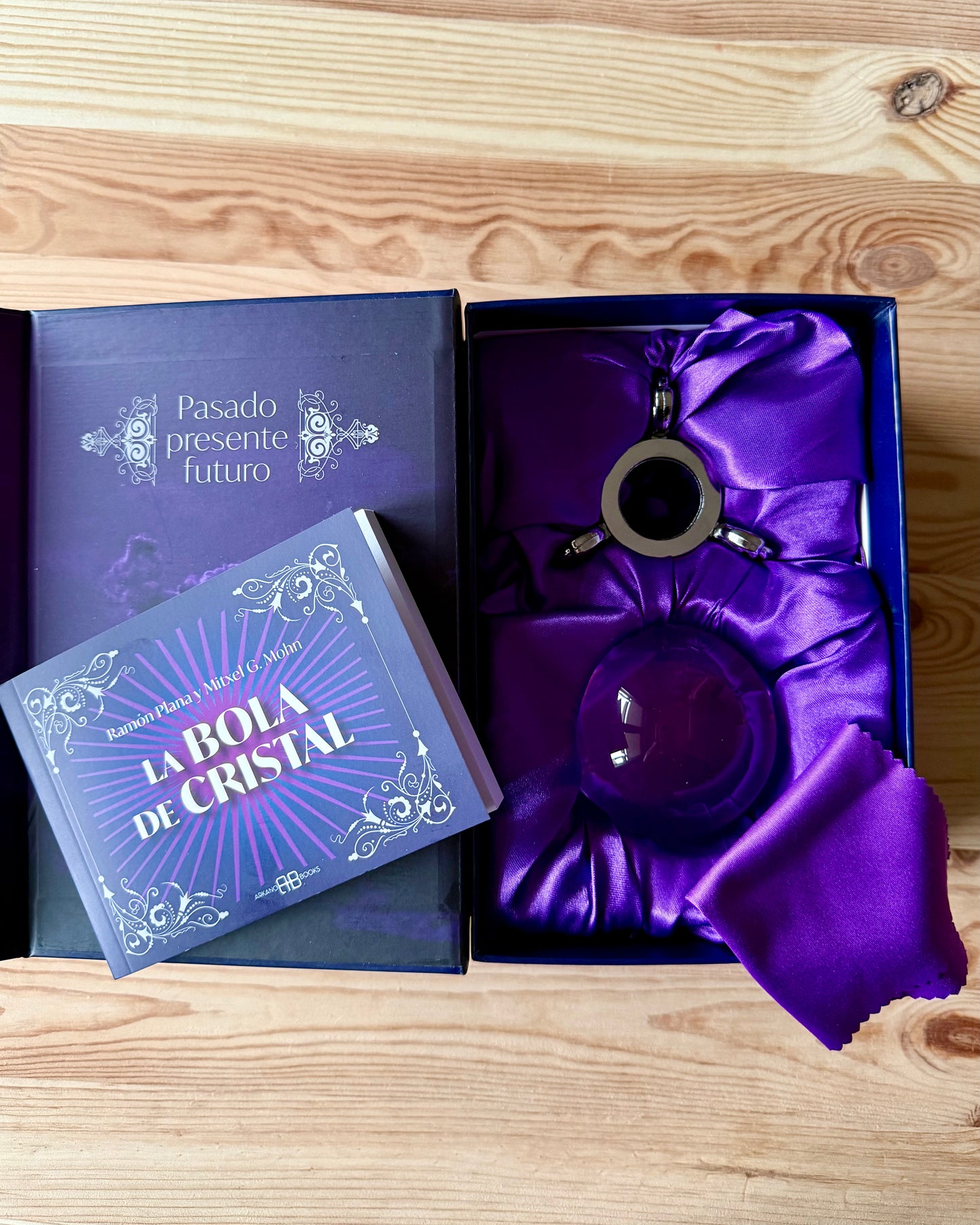 La Bola de Cristal | Bola, Guía, Soporte y Paño.