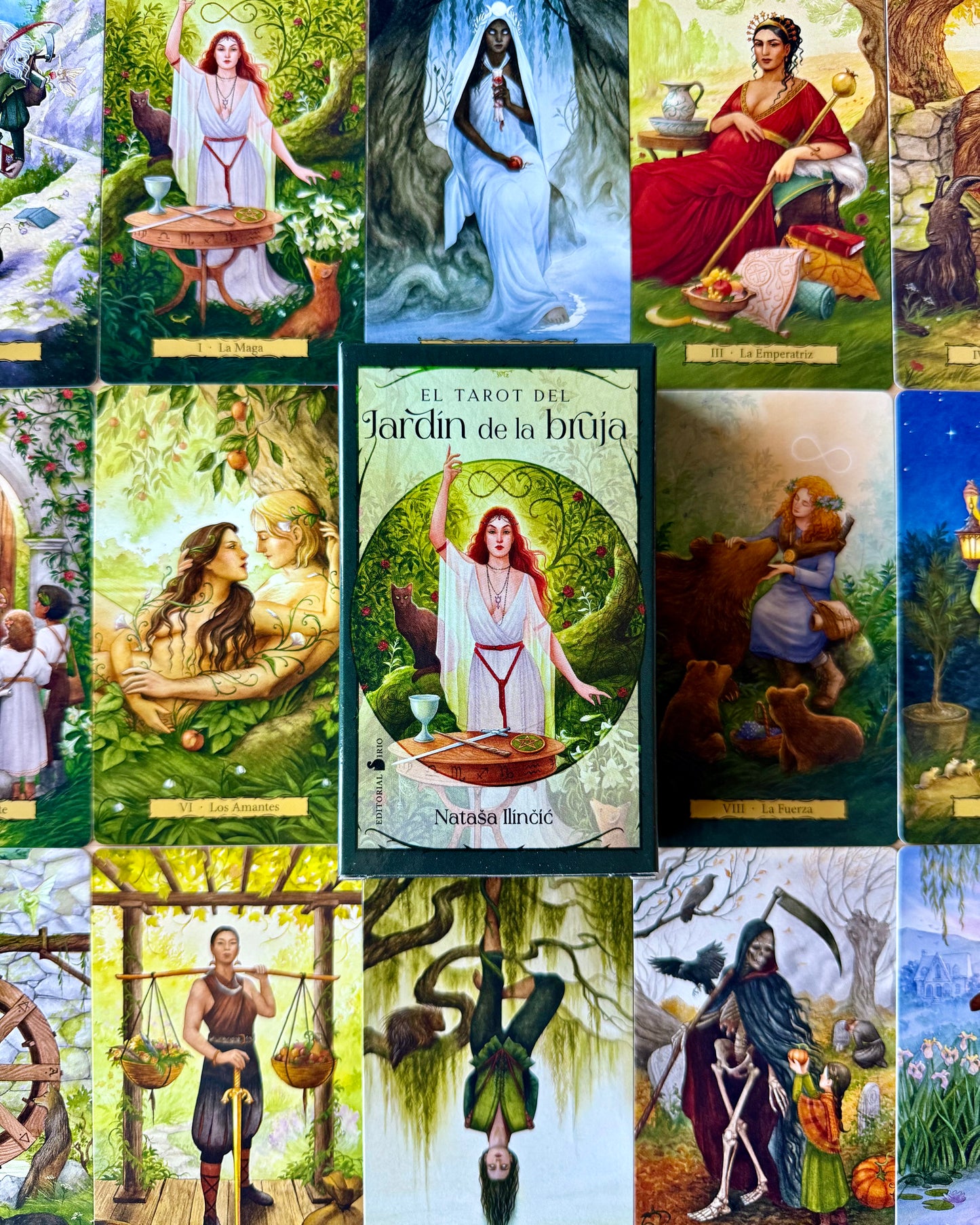 El tarot del Jardín de la Bruja.