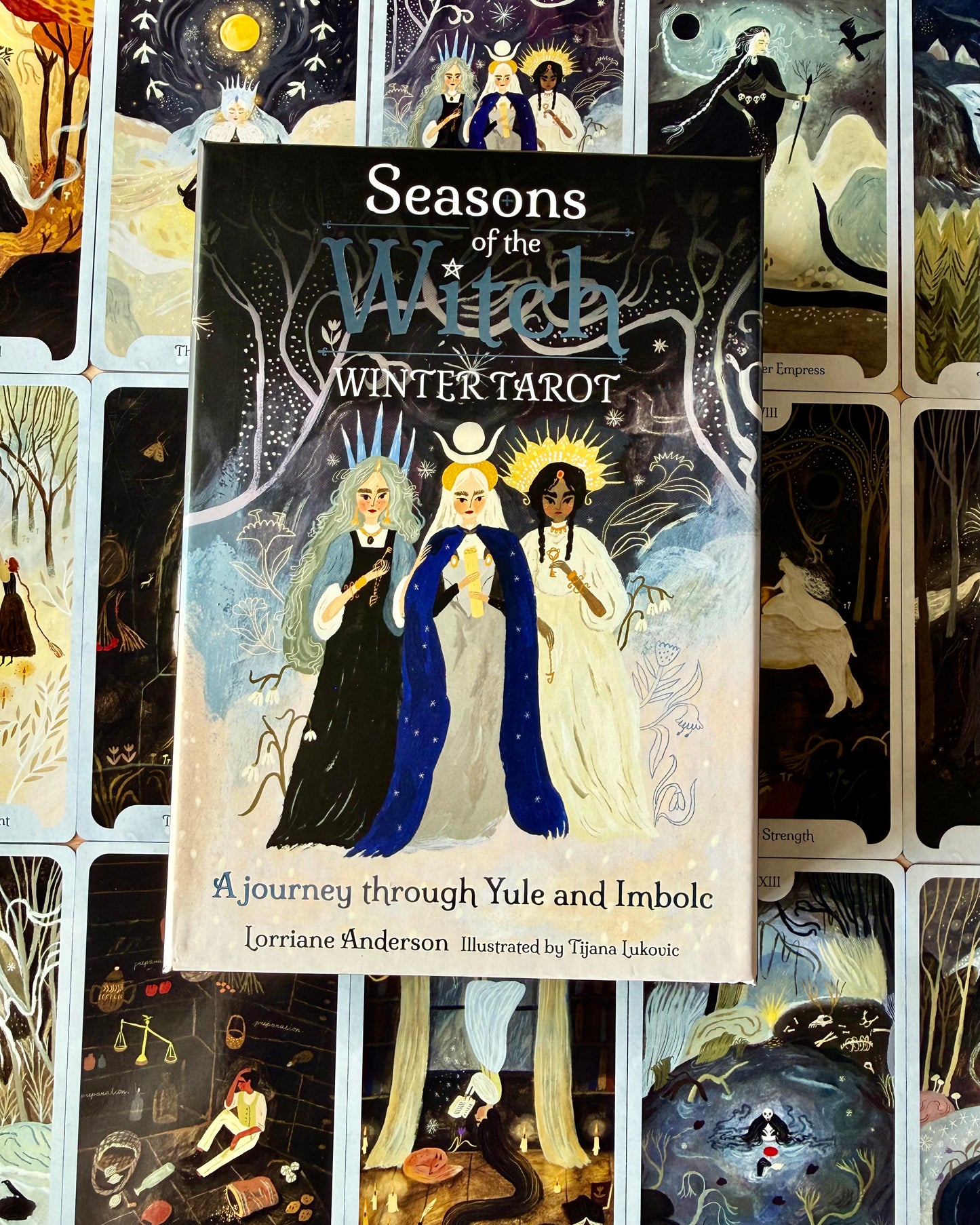 Estaciones de Bruja | Tarot de Invierno.