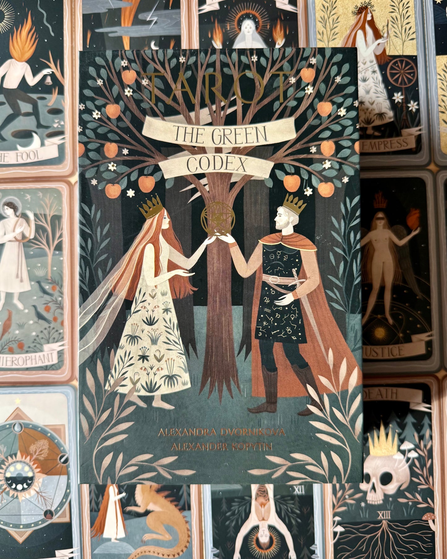 Green Codex Tarot | El tarot de la magia verde y la sabiduría de la Tierra.
