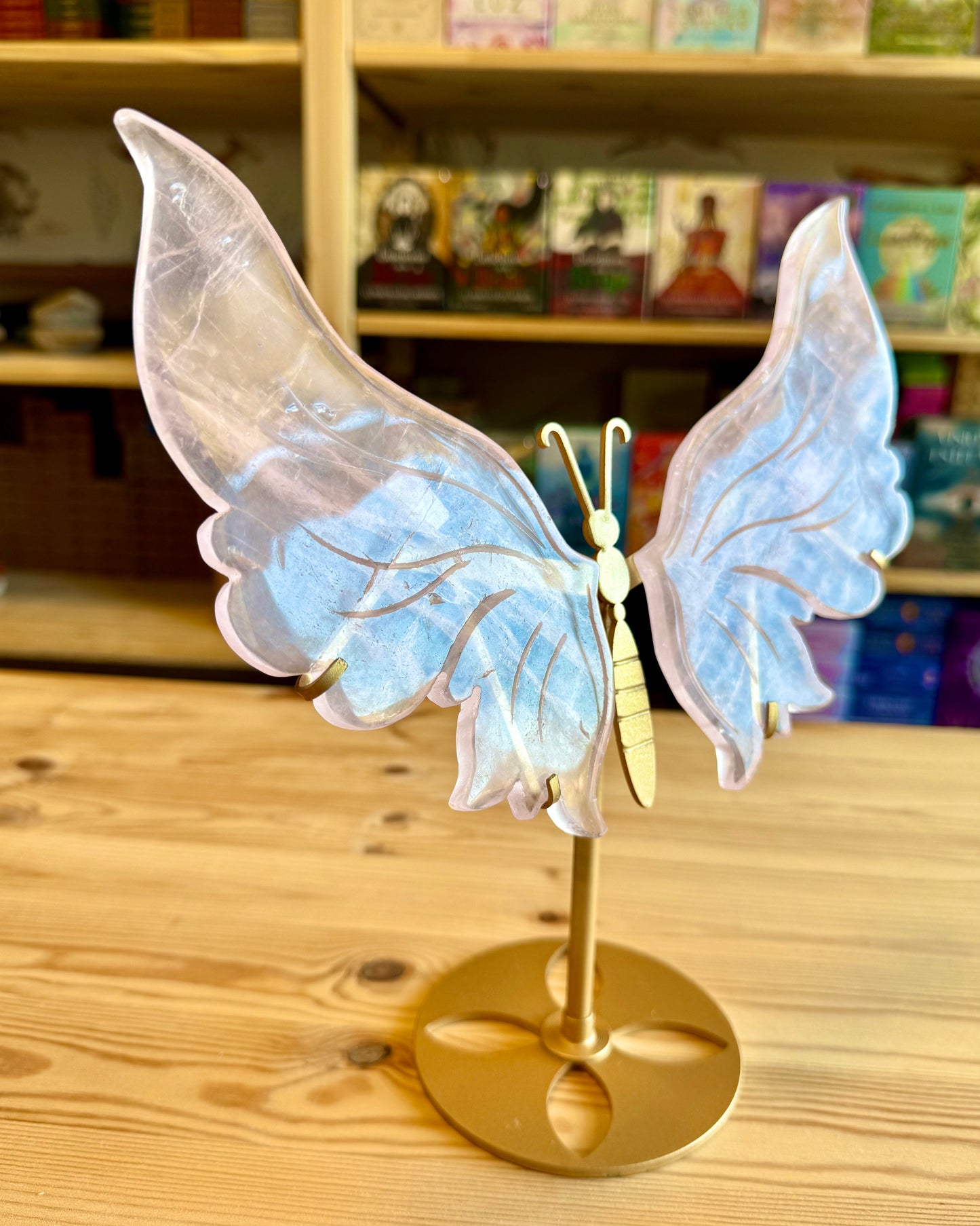 Mariposa de Cuarzo Rosa | Apertura del Corazón.