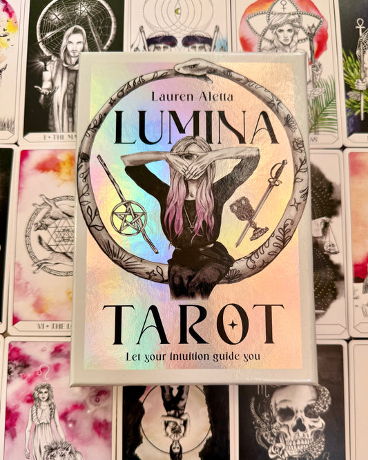 Lumina tarot | Deja que tu intuición te guíe.