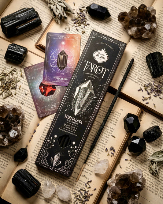 Sagrada Madre Tarot Gemas Turmalina | Mirra y Jazmín.