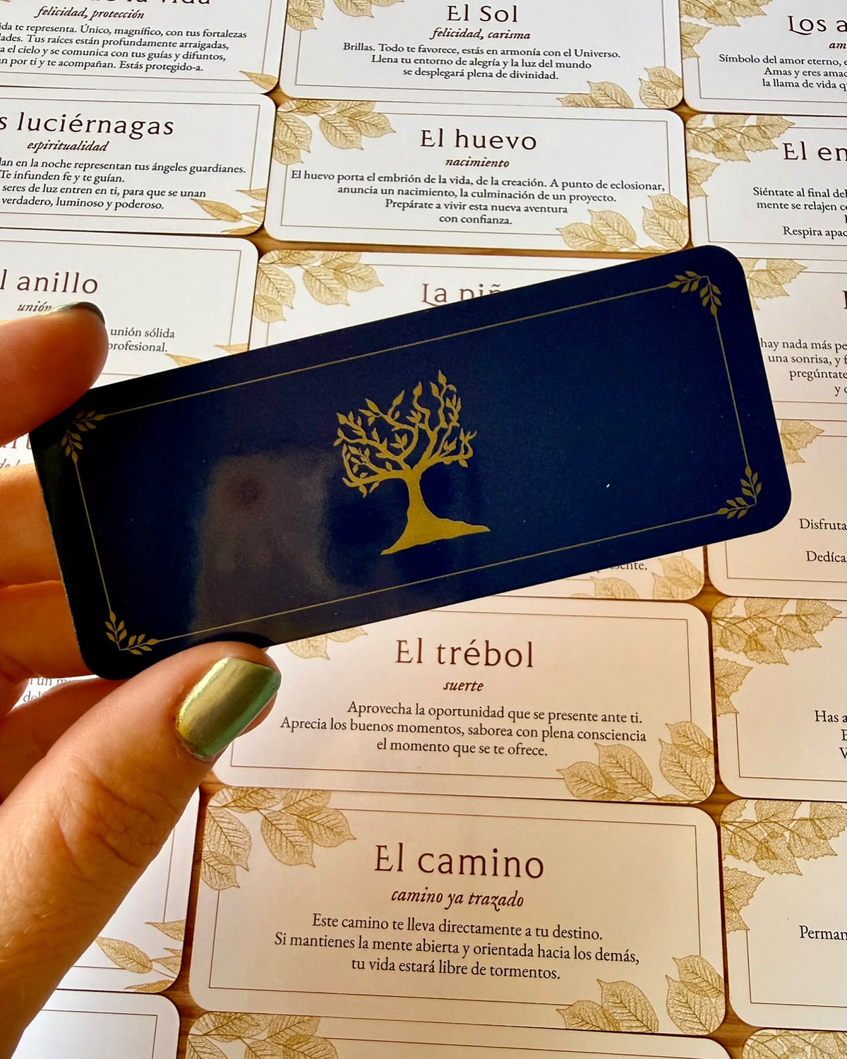 El pequeño oráculo del Árbol de la Vida.